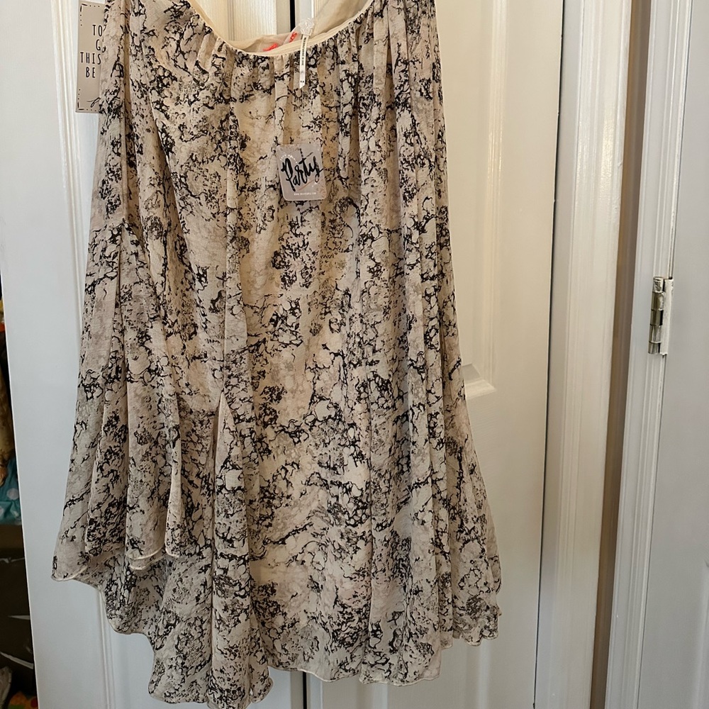 Never worn free people